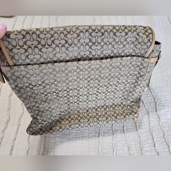 Coach Signature Print Lap Top Messenger Bag, Tan - Picture 2 of 16